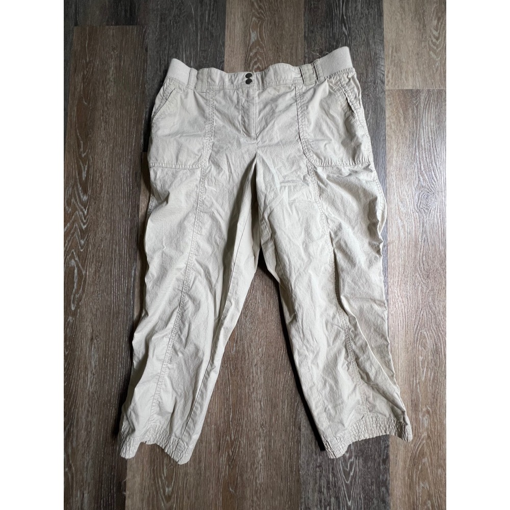 Chico's Cropped Utility Pants Womens 1 Tan Khaki Stretch Paneled Casual 2396